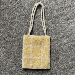 Lord & Taylor Butter Yellow Cream Beaded Mini Purse Hand Bag Magnetic Snap Close